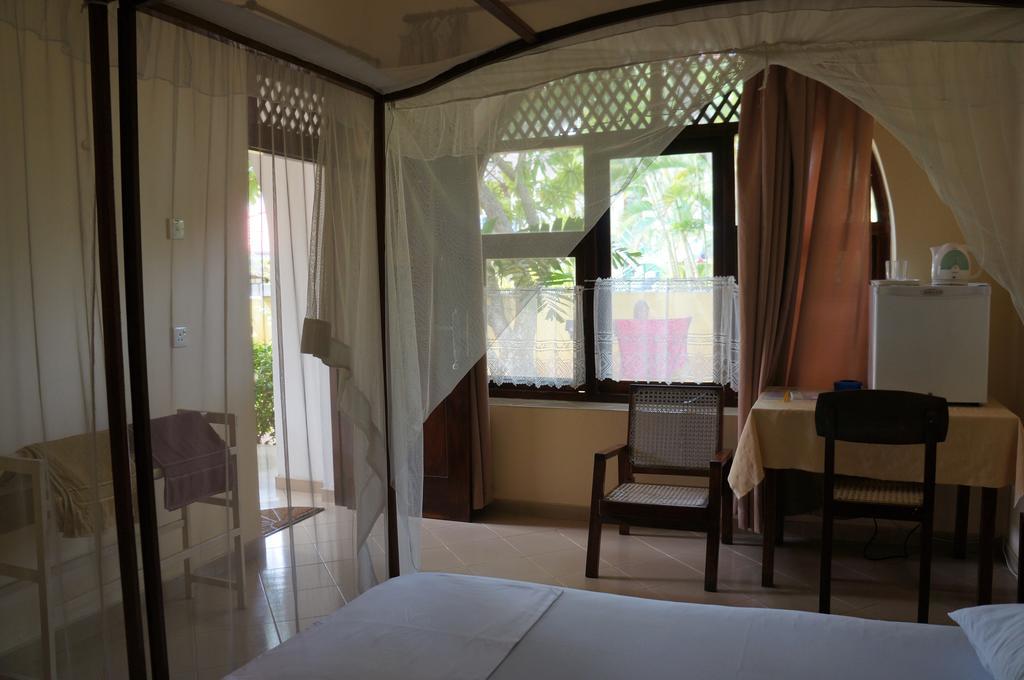 Tandem Guesthouse Hikkaduwa Dış mekan fotoğraf