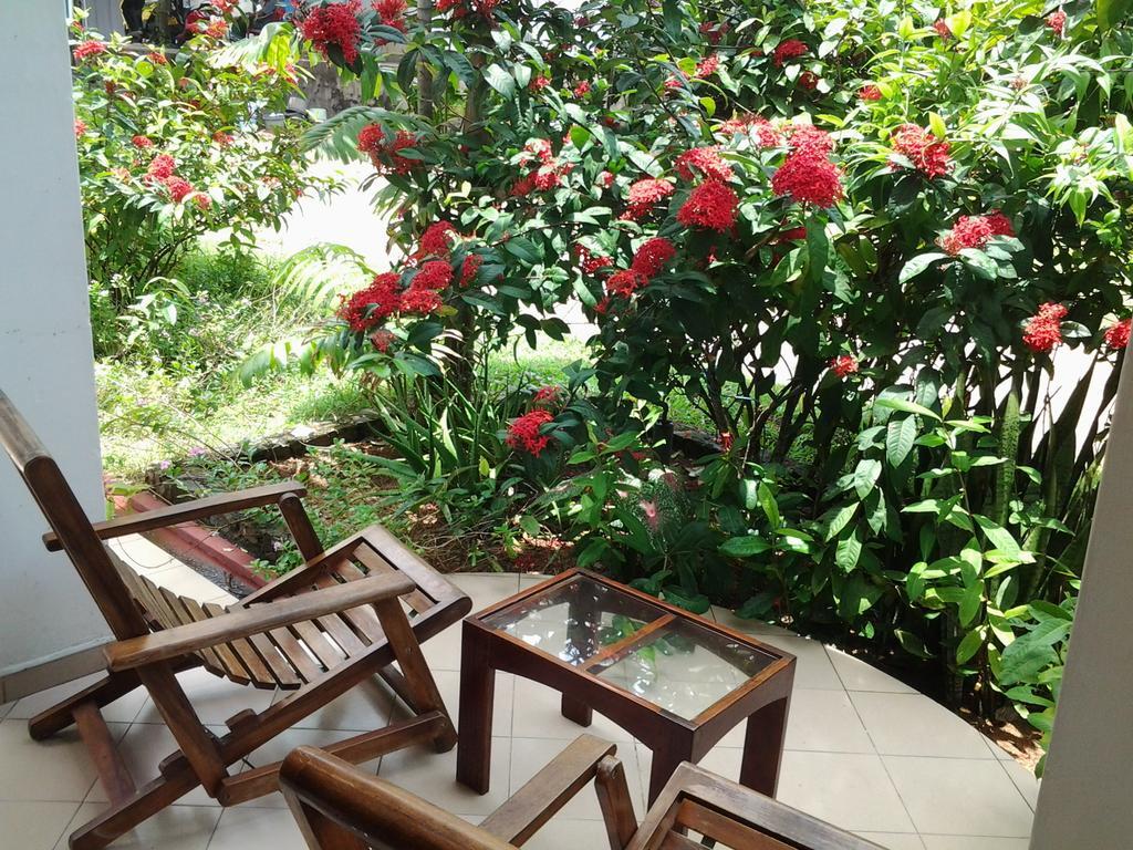 Tandem Guesthouse Hikkaduwa Dış mekan fotoğraf